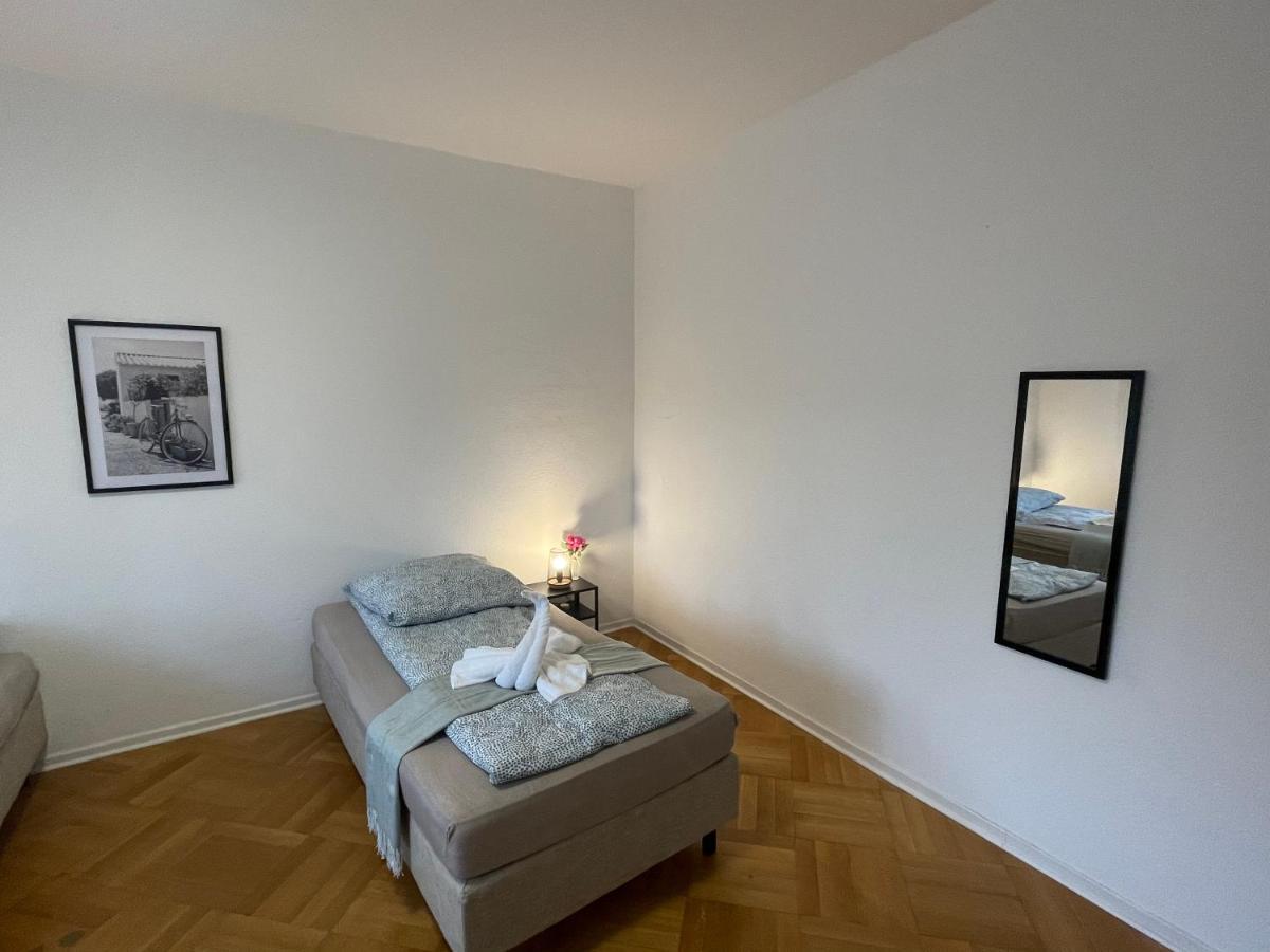 Comfortable Shared Apartment With Private Room In Wesseling Exterior foto